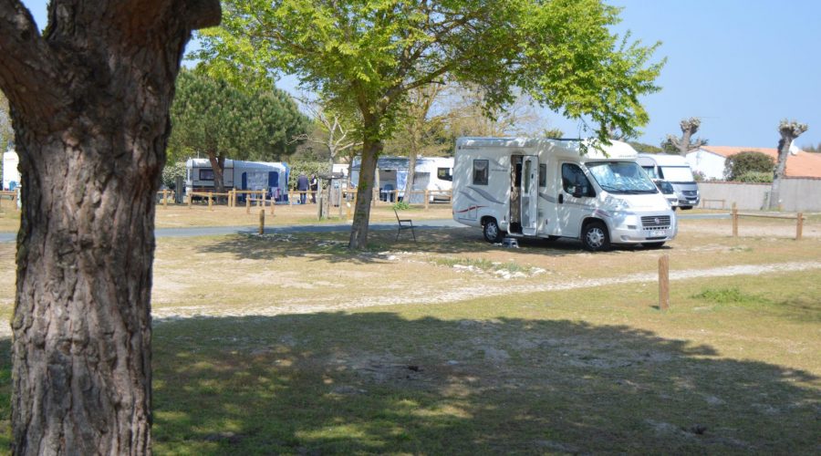 Emplacement camping car caravane proche mer